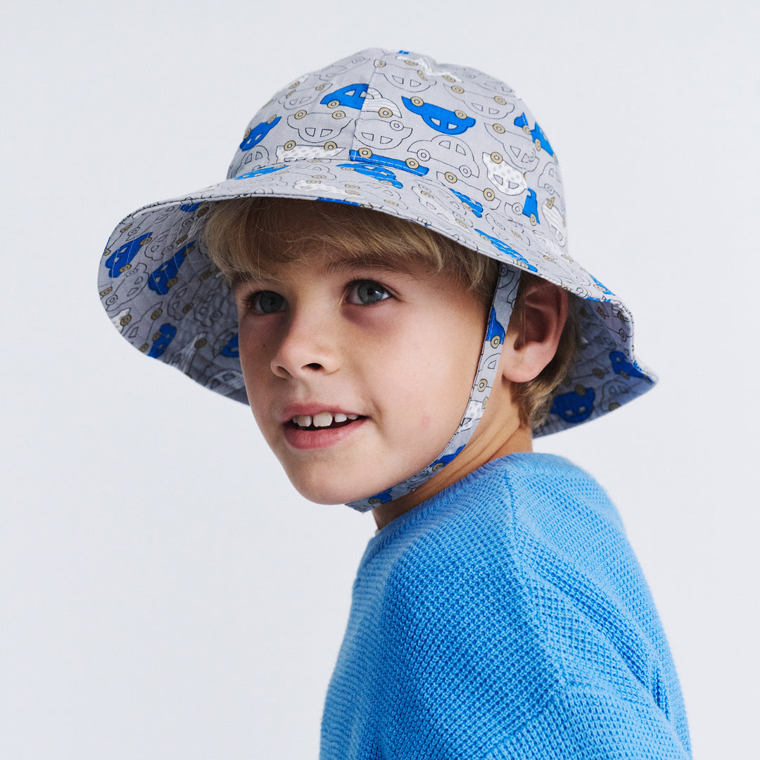 Cancer Council | Levi Bucket - Model | Blue Car | UPF50+ Protection