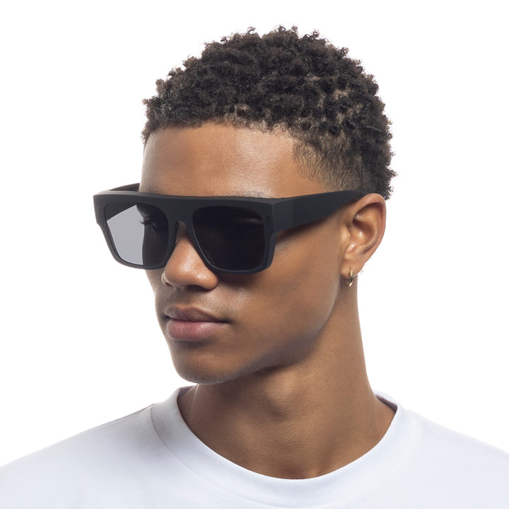 Gerroa Fitover Sunglasses - Black