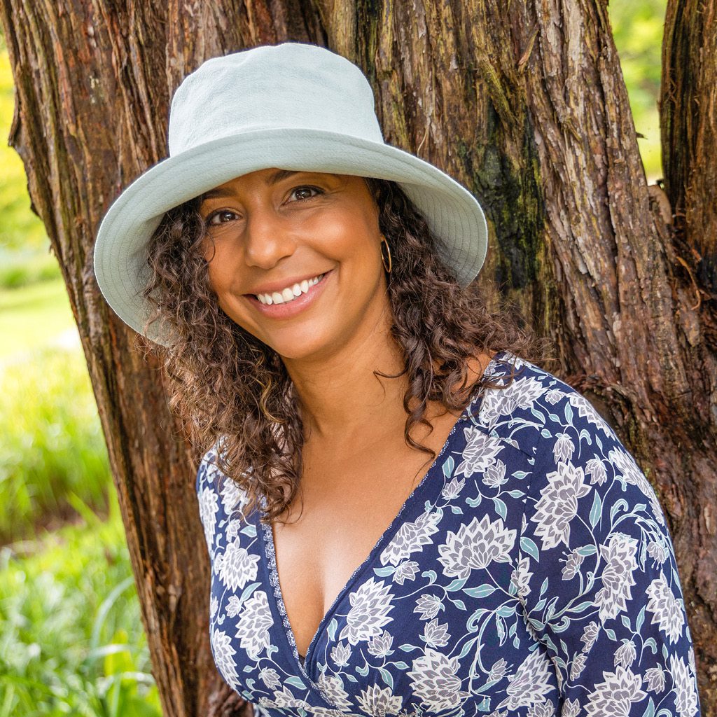 Sadie Linen Bucket Hat - Seafoam